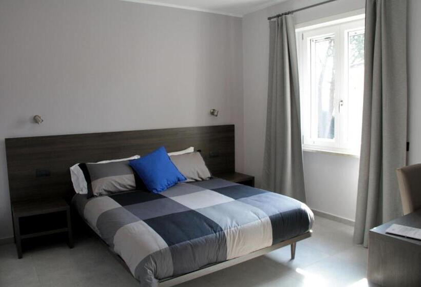 اتاق استاندارد, Easyroom Frosinone   Casello Autostradale