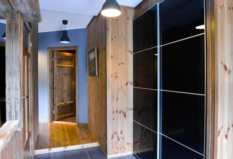 Апартаменты Deluxe 1 Спальня, Ingrids Apartments