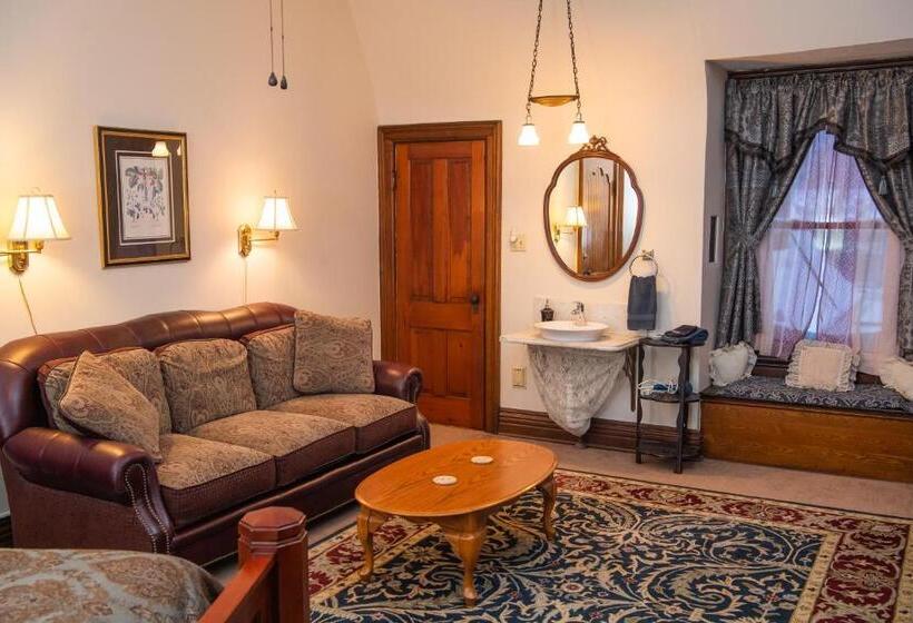 带大床的豪华间, Spencer House Bed & Breakfast