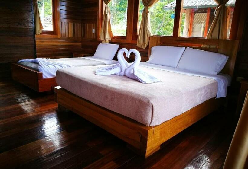 Номер Стандарт, Heimatlos Amazon Lodge