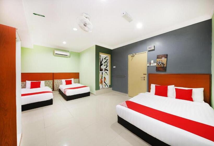 Family Suite, Oyo 720 Corridor Hotel 2