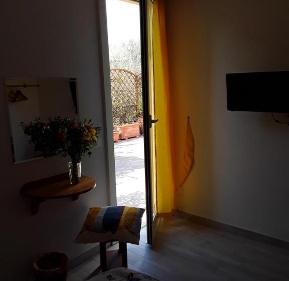 带园景的单人房, La Casetta Di Giuci