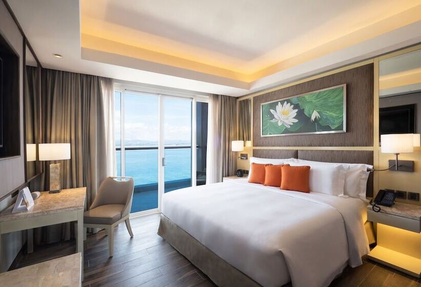 Номер Deluxe Вид на Море, Dusit Thani Mactan Cebu Resort