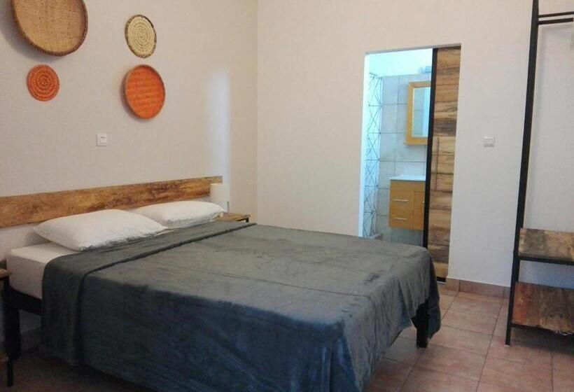 اتاق استاندارد, Urban Lodge