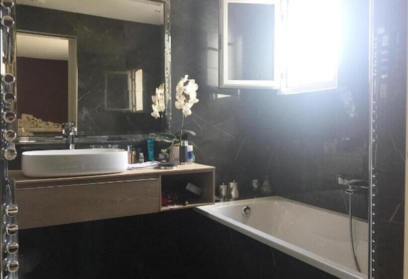 اتاق استاندارد با تراس, Chez Virginie