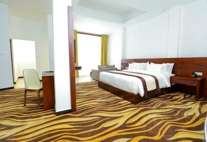 سوئیت پرزیدنت, Bellwood Hills Resort & Spa