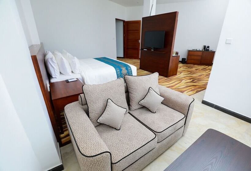 سوئیت پرزیدنت, Bellwood Hills Resort & Spa