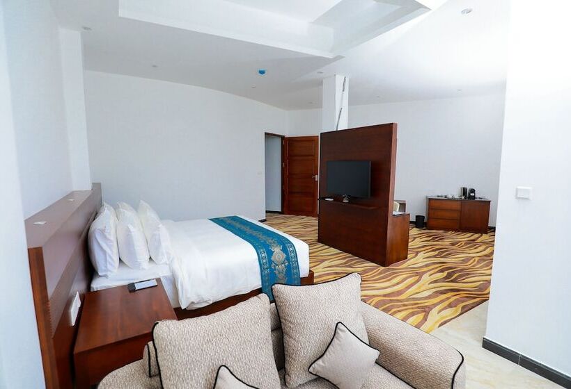 سوئیت پرزیدنت, Bellwood Hills Resort & Spa