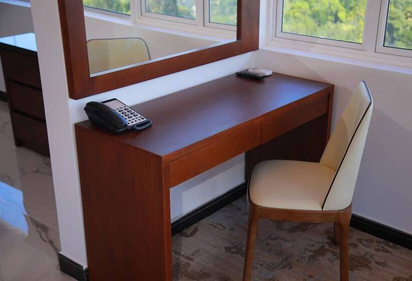 سوییت با چشم‌انداز کوه, Bellwood Hills Resort & Spa