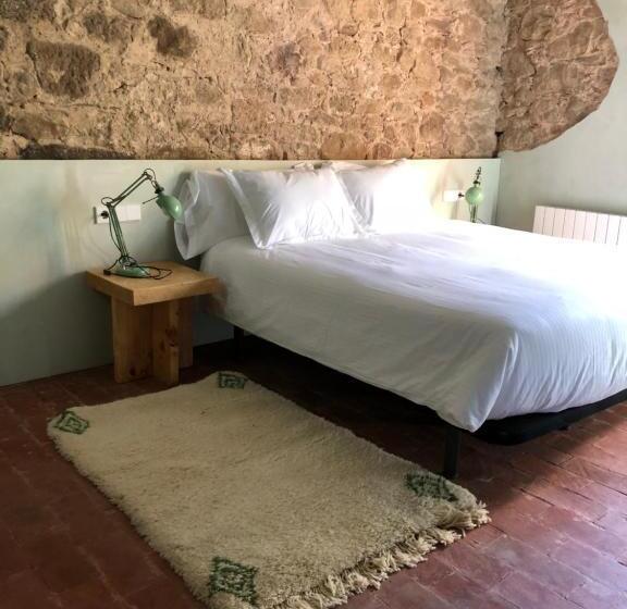 Номер Стандарт, Hostal De Bianya