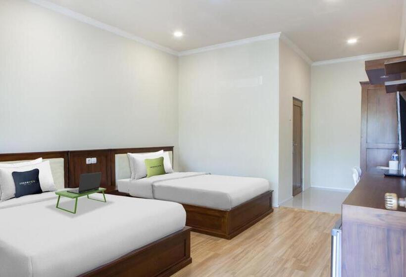 Quarto Deluxe, Urbanview Hotel Kumala Banyuwangi By Reddoorz