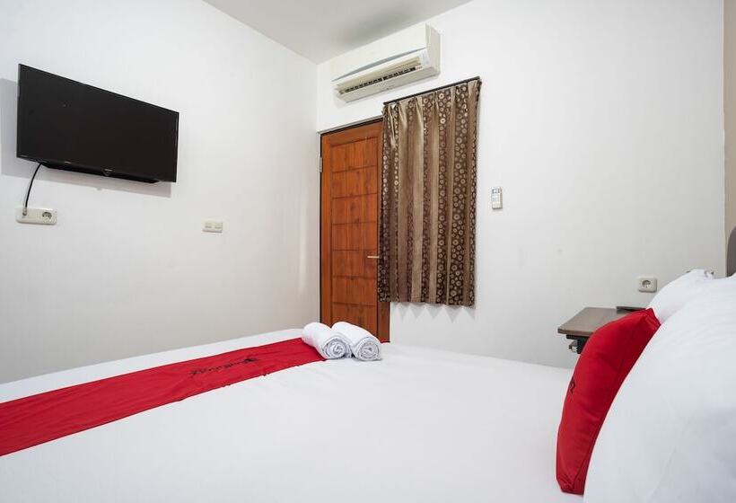 Номер Стандарт, Reddoorz Near Eka Hospital Bsd City