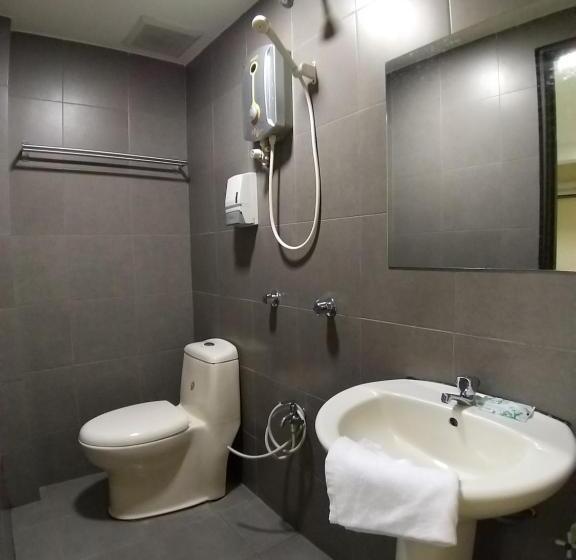 Quarto Familiar, Bestari