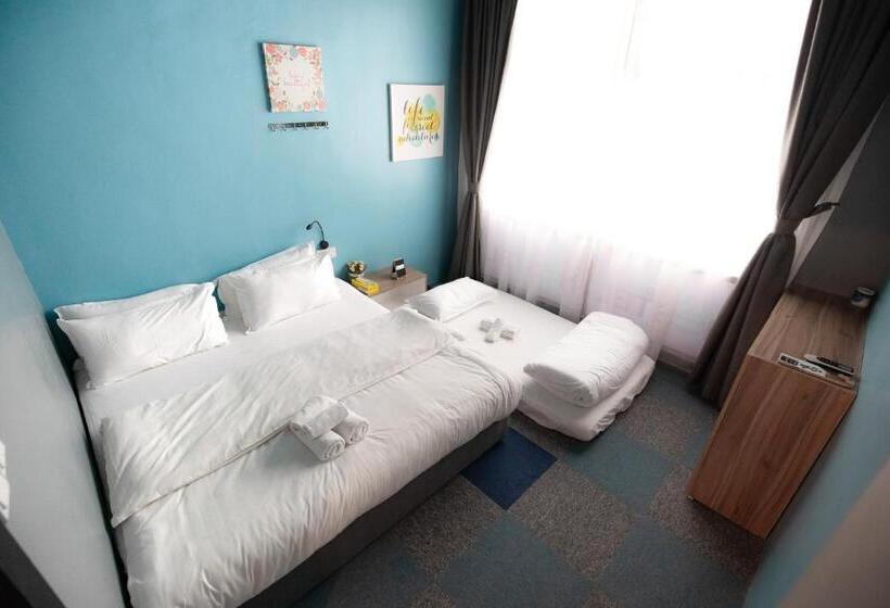 غرفة عائلية, Vibrant Hostel