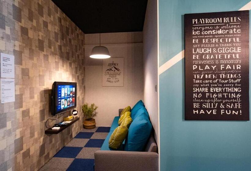 شقة سوبريور غرفة واحدة, Vibrant Hostel