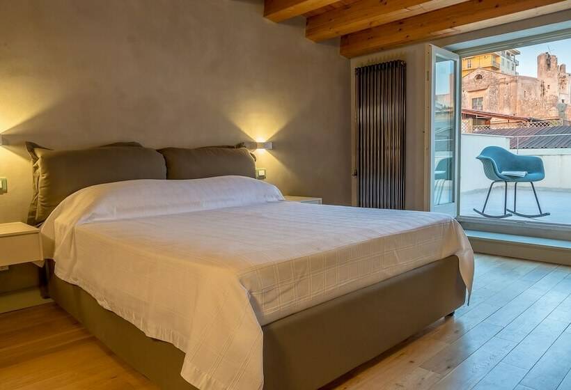 سوئیت دلوکس 2 خوابه, De Gregorio Suites