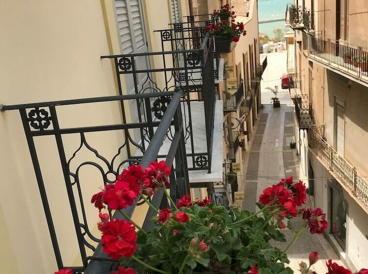 سوئیت دلوکس 2 خوابه, De Gregorio Suites