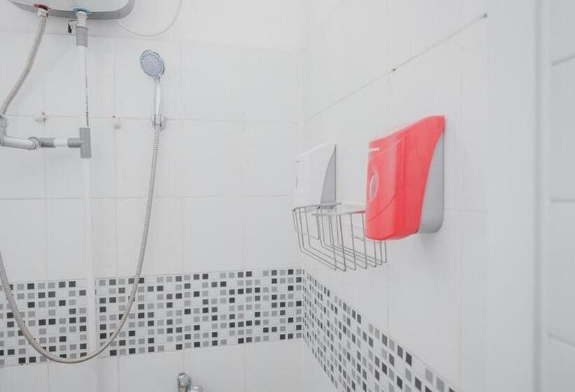Номер Стандарт, Reddoorz Syariah At Lampung Walk