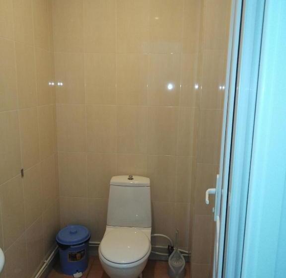 اتاق کلاسیک چهارنفره, Rest Guest House
