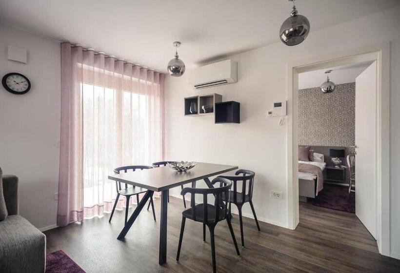 آپارتمان 1 خوابه با بالکن, Apartments Villa Tatiana