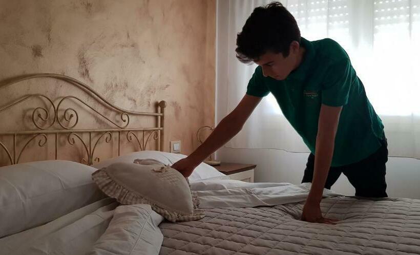 Номер Стандарт, B&b Augello