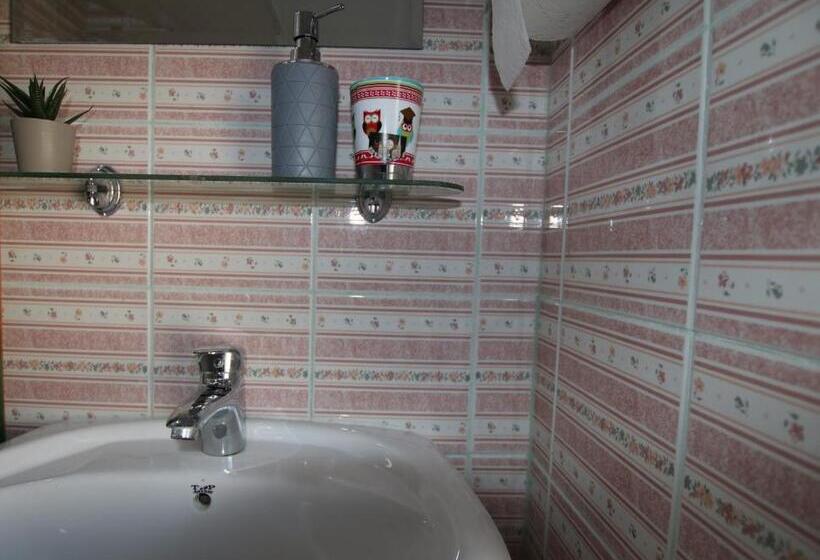 اتاق استاندارد, B&b Duo Caffe Baneasa