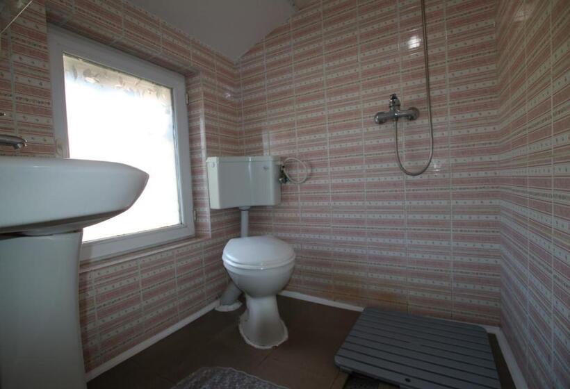 اتاق استاندارد, B&b Duo Caffe Baneasa