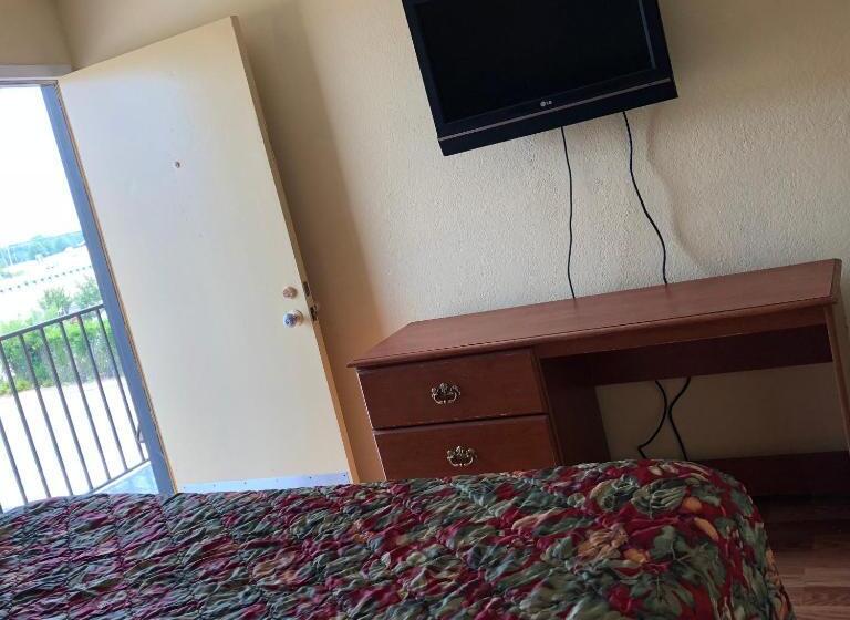 Family Suite, Country Host Inn