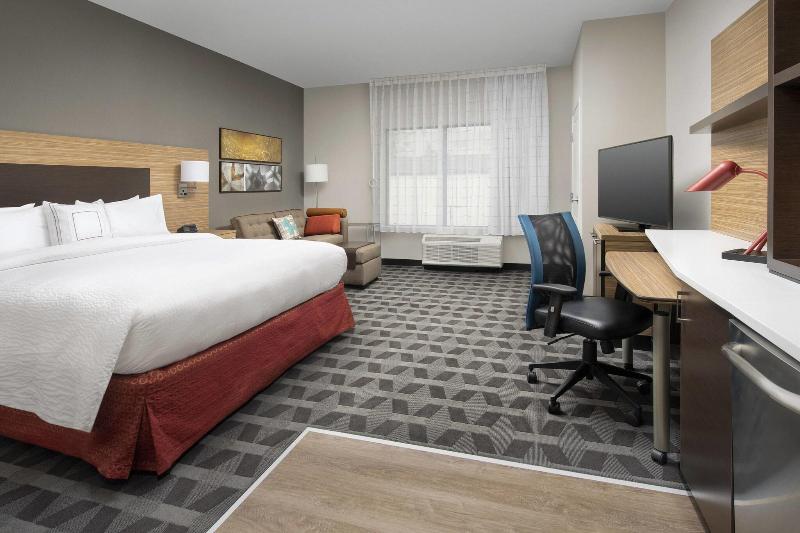 스탠다드 스튜디오 킹침대, Towneplace Suites By Marriott College Park