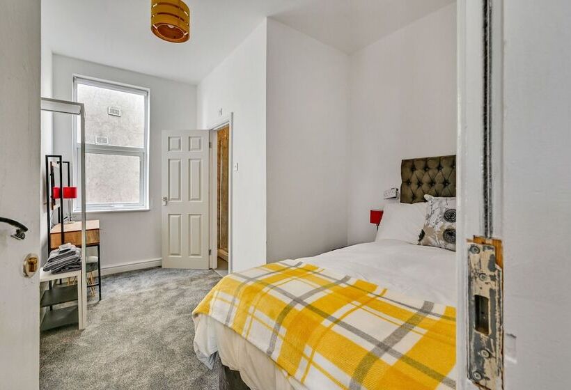 Quarto Deluxe, Albert View