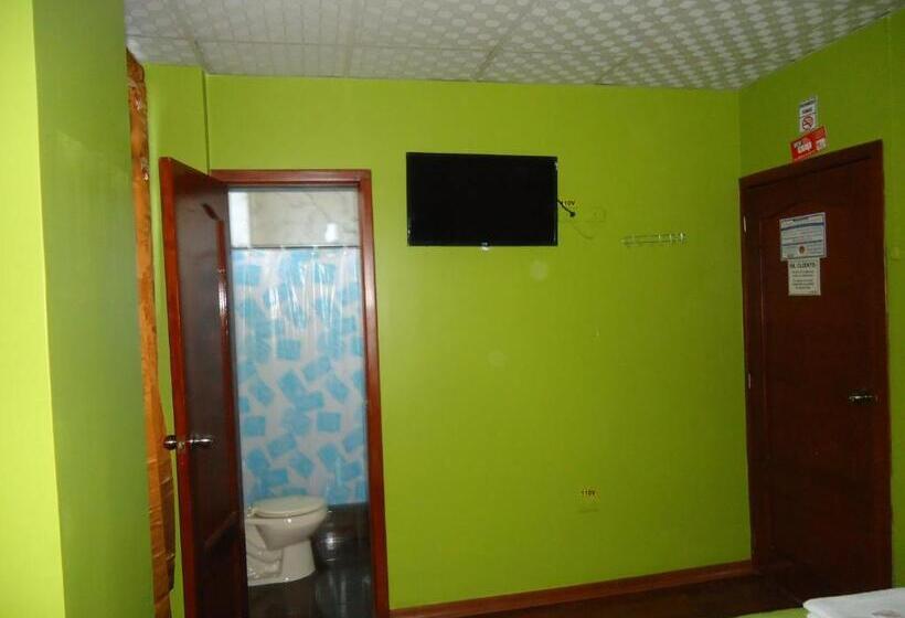 Quarto Triplo Estandar, Hostal Bolívar Inn