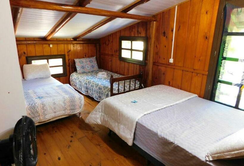 스탠다드 4인용 룸 공용 욕실, Camping Sítio Do Sol