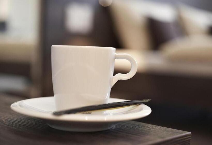 اتاق استاندارد برای معلولان, Eee Hotel Traun
