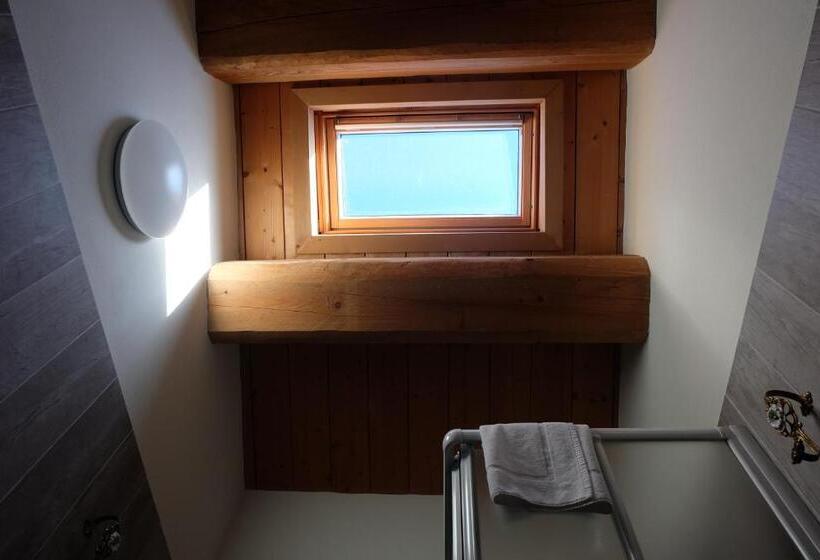 プールビュースイート, Agriturismo Ceriano
