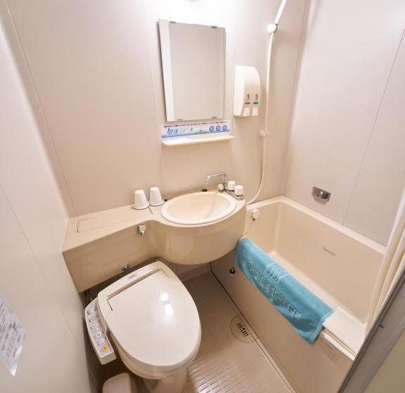 Четырехместный Номер Economy, Super Hotel Matsuyama