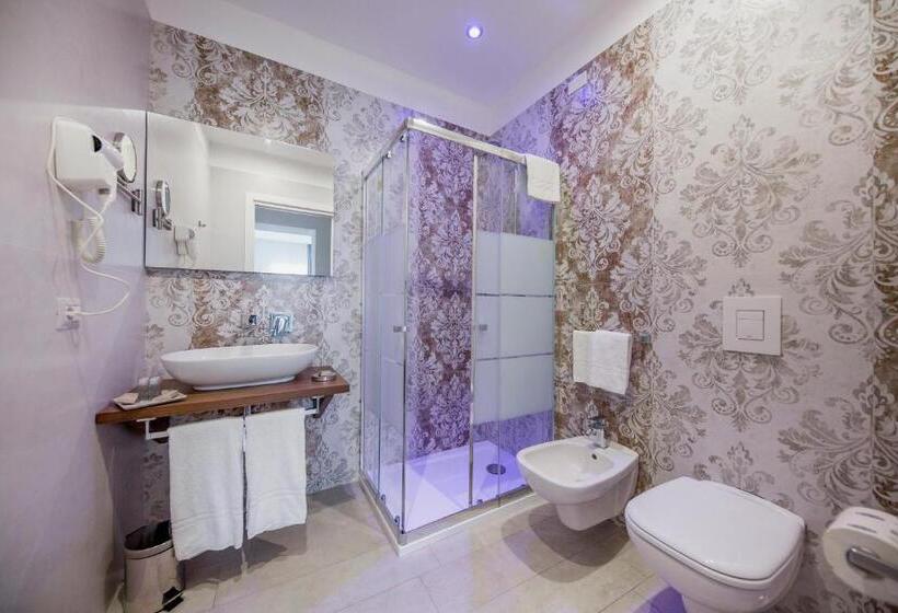 Номер Стандарт с Балконом, Ossuna Bay Hotel Boutique