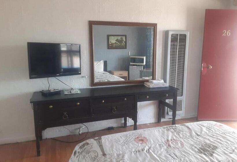 Номер Deluxe, 66 Motel