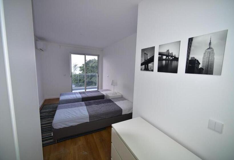 침실 3개 아파트, Xenon Urban Apartments