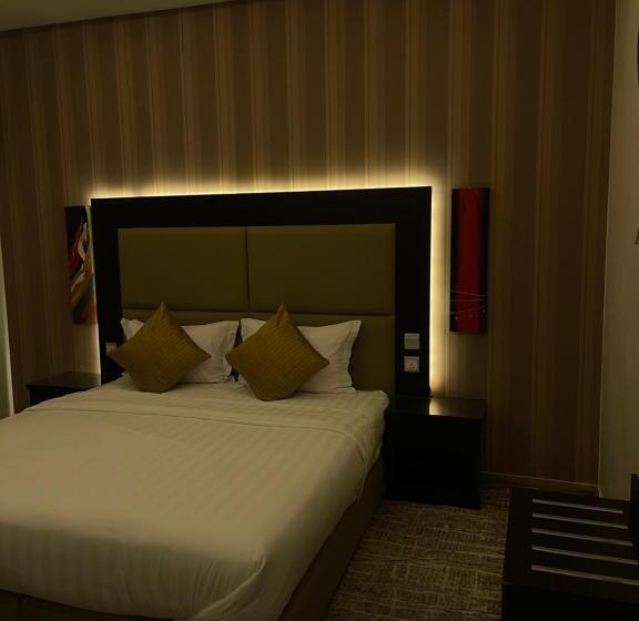 Quarto Estandar, Kanaf Abha