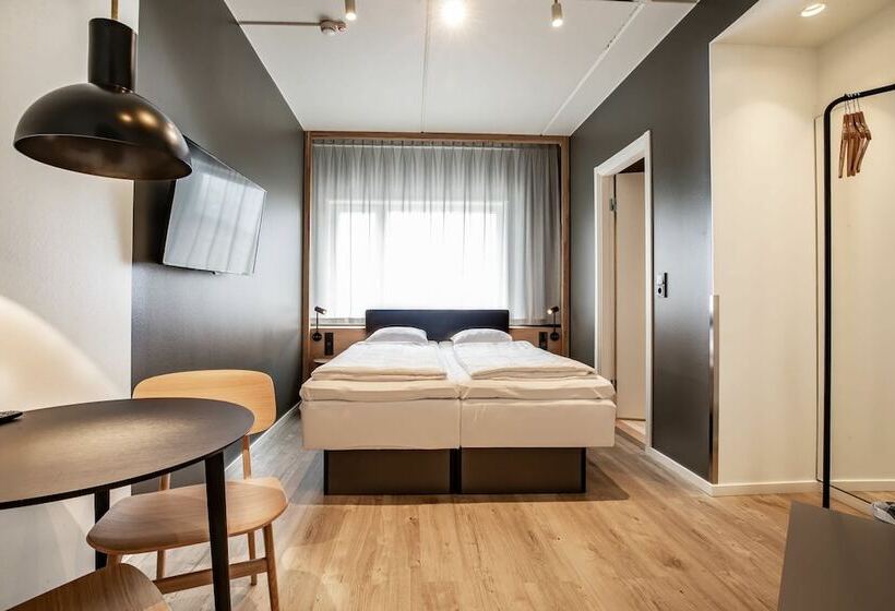 Номер Стандарт, Stockholm North By First Hotels