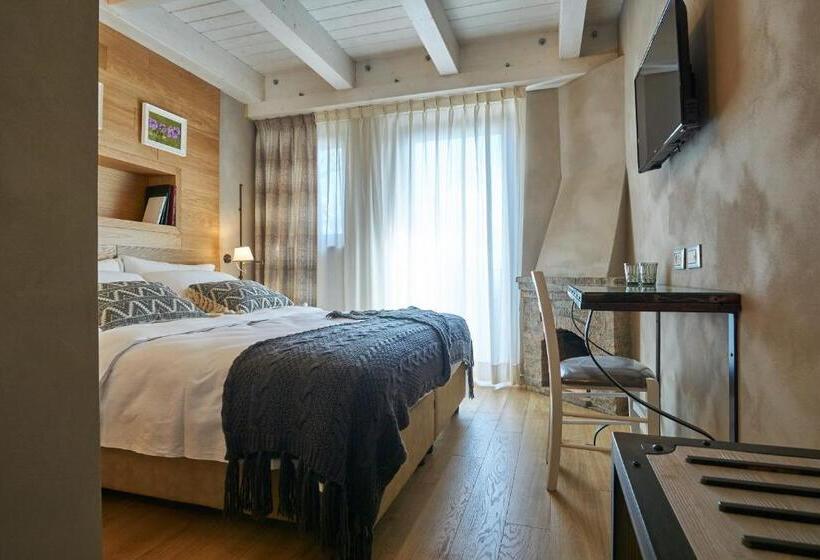 Номер Стандарт Вид на Горы, Relais Villa Miraglia