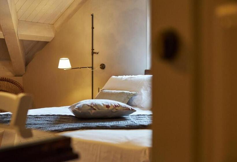 Четырехместный Номер Стандарт, Relais Villa Miraglia
