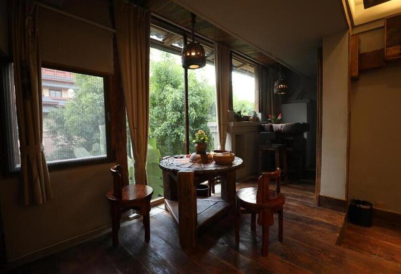 اتاق استاندارد با چشم‌انداز باغ, Yunlu Lianxin Guesthouse