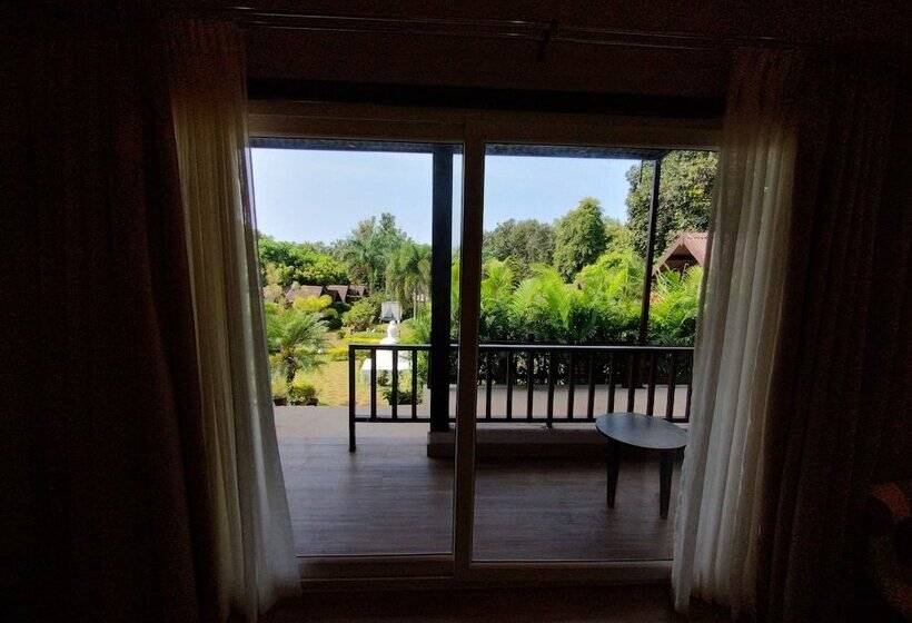 Хижина, Stone Wood Resort, Mandrem