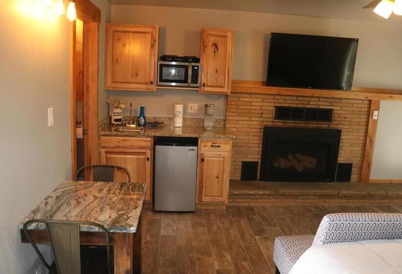 Студио Стандарт Кровать Кинг, Columbine Inn
