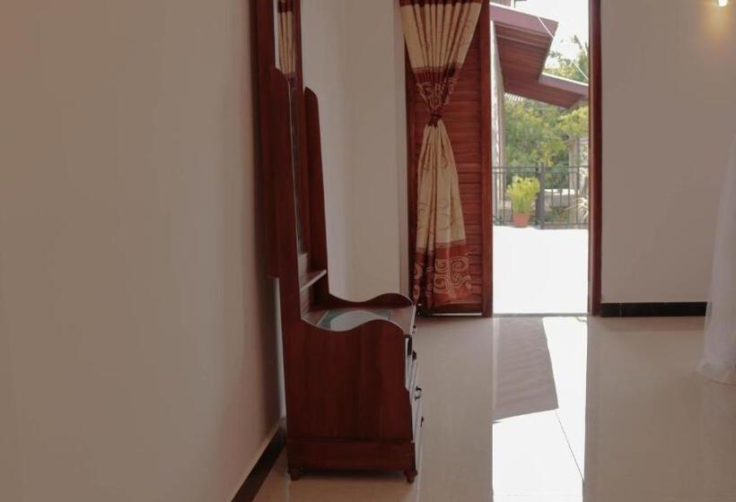 חדר דלוקס, Masith Guest House