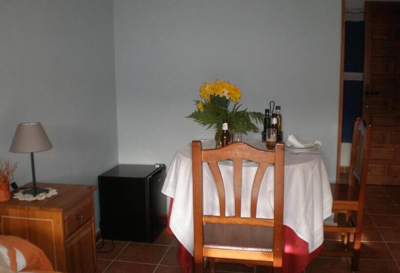 Студио Стандарт с Балконом, Hostal Restaurante Alto Rey