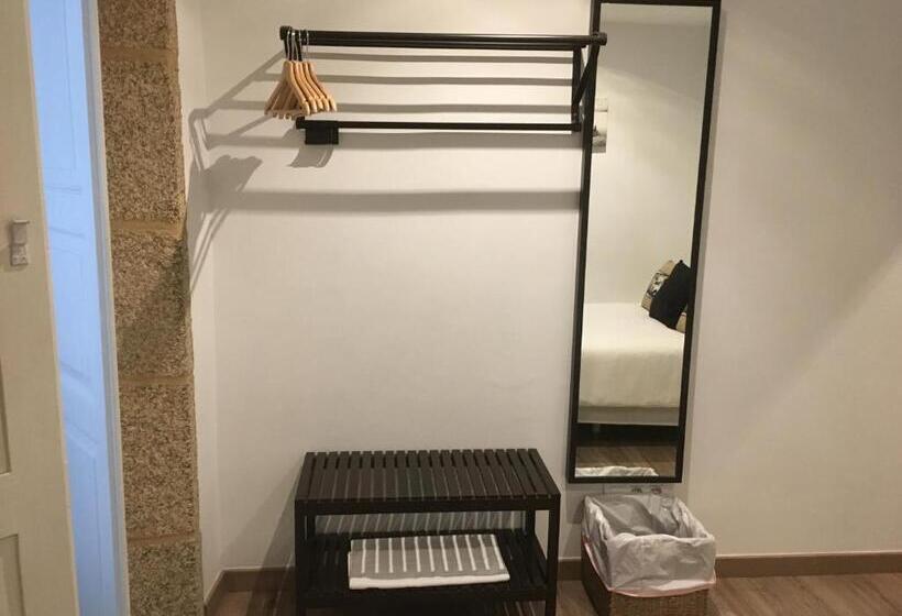 标准间带阳台, Pensión Residencia Fonseca