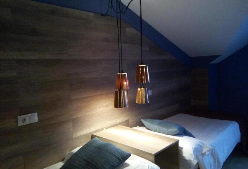 Номер Стандарт, Hostal Catalina De Austria