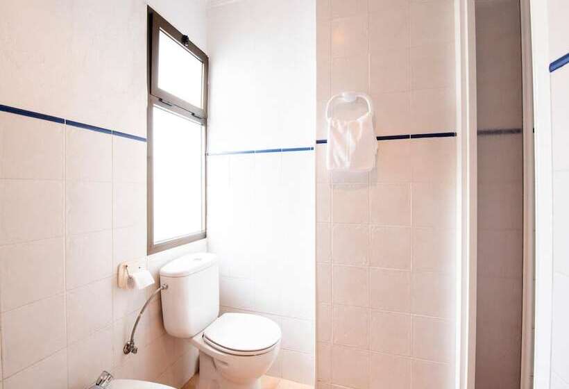 Номер Стандарт, Hostal Santiago